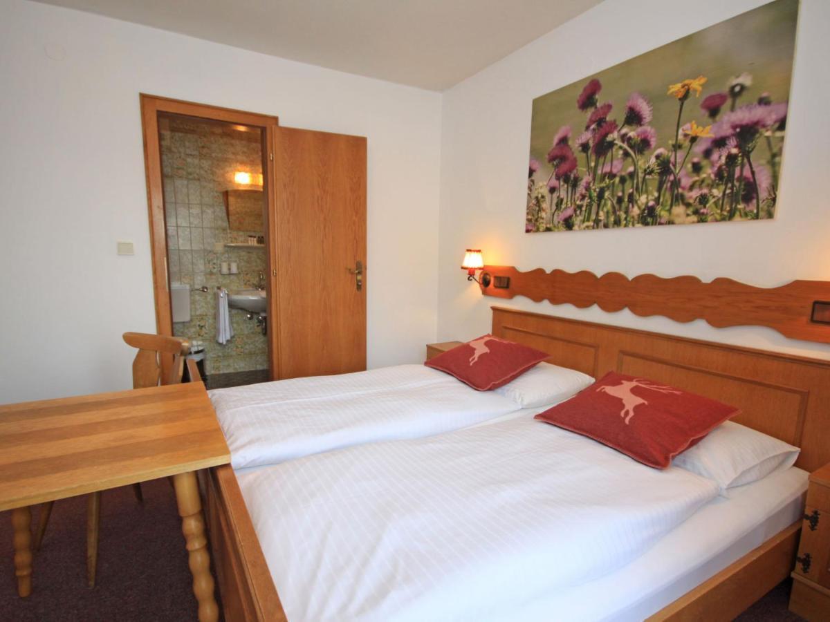 Holiday Home Chalet Alpin By Interhome Kaprun Extérieur photo